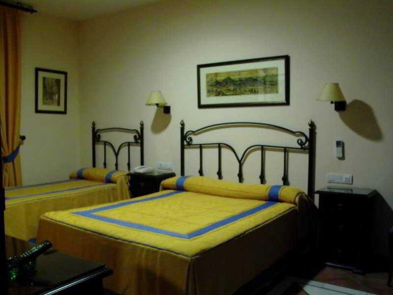 Hotel Calderon Cenes De La Vega Oda fotoğraf